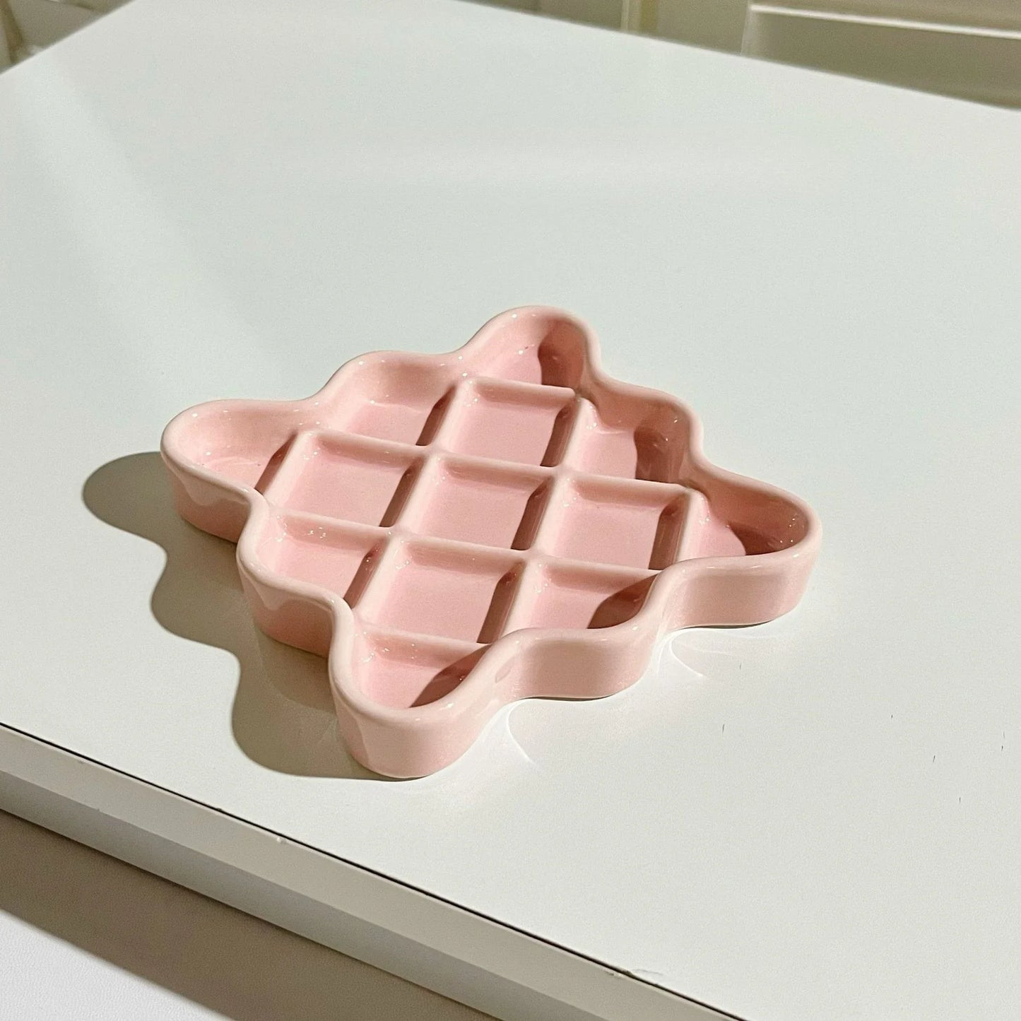 Pet Slow Food Bowl, Irregular Pet Feeding Tray, Dopamine Colored Pet Supplies