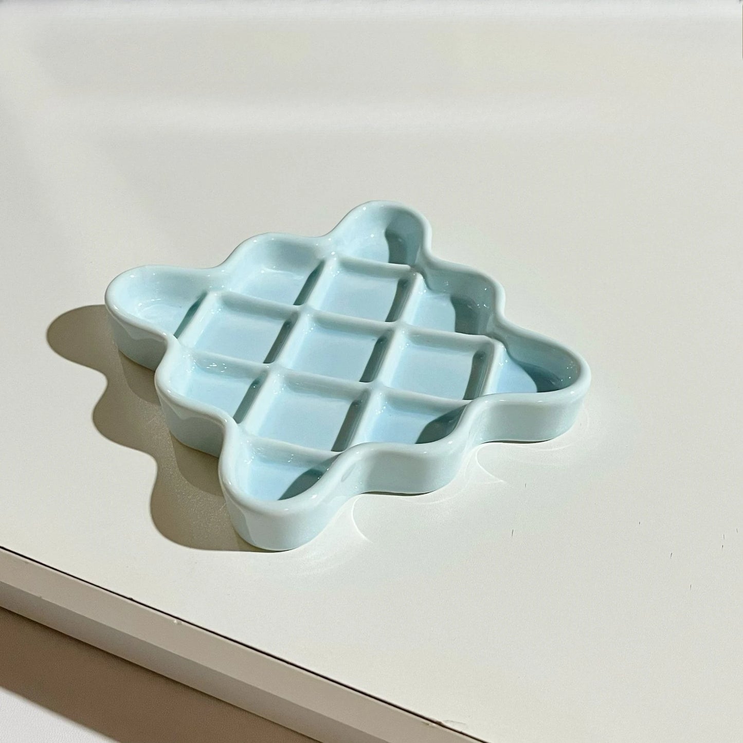 Pet Slow Food Bowl, Irregular Pet Feeding Tray, Dopamine Colored Pet Supplies